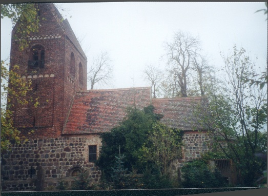 Kirche Uchtenhagen